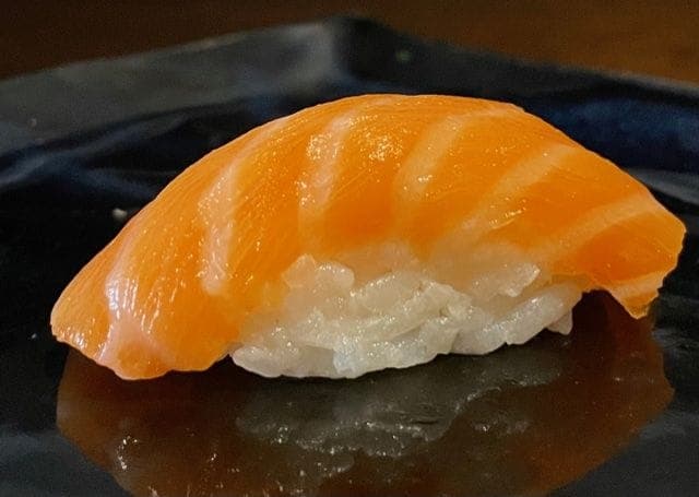 Niguiri de Salmão - Niguiri Rodízio